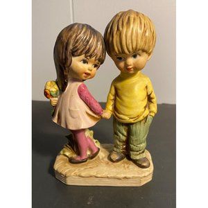 1971 Moppets Boy & Girl Holding hands Mint Condition